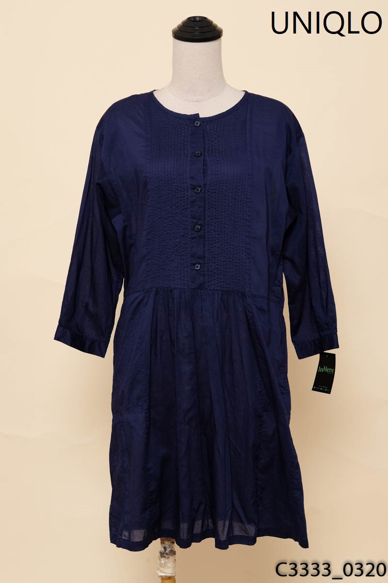 Đầm xanh xếp ly Uniqlo