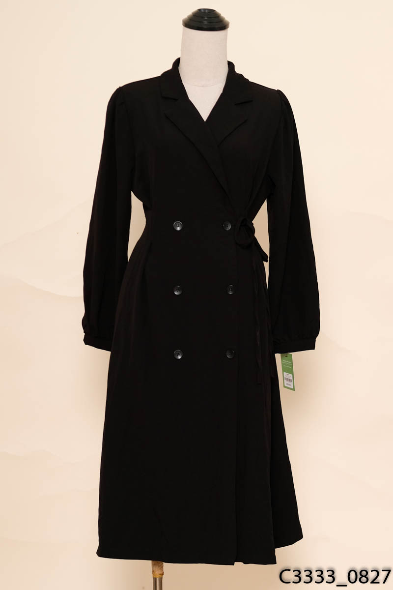 Đầm đen cổ vest dài tay