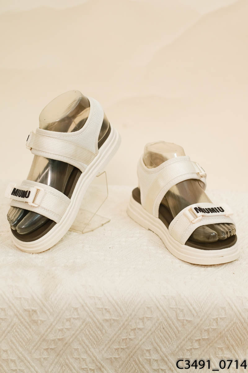 Sandal be phối nâu miumiu/NEW
