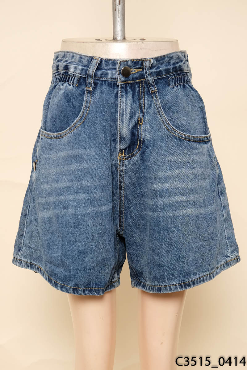 Quần shorts jean