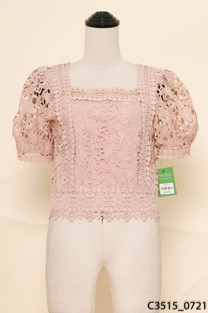 Áo hồng phối lưới