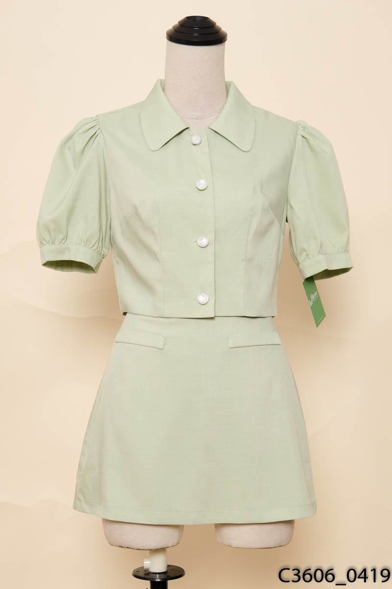MORI CLOTHING-Set áo cúc ngọc+ chân váy xanh bơ