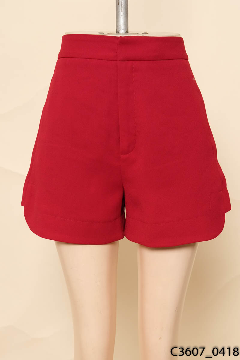Quần short đỏ Elise