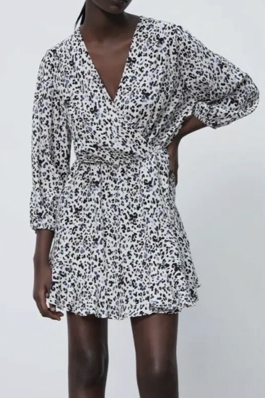 Đầm beo trắng Zara