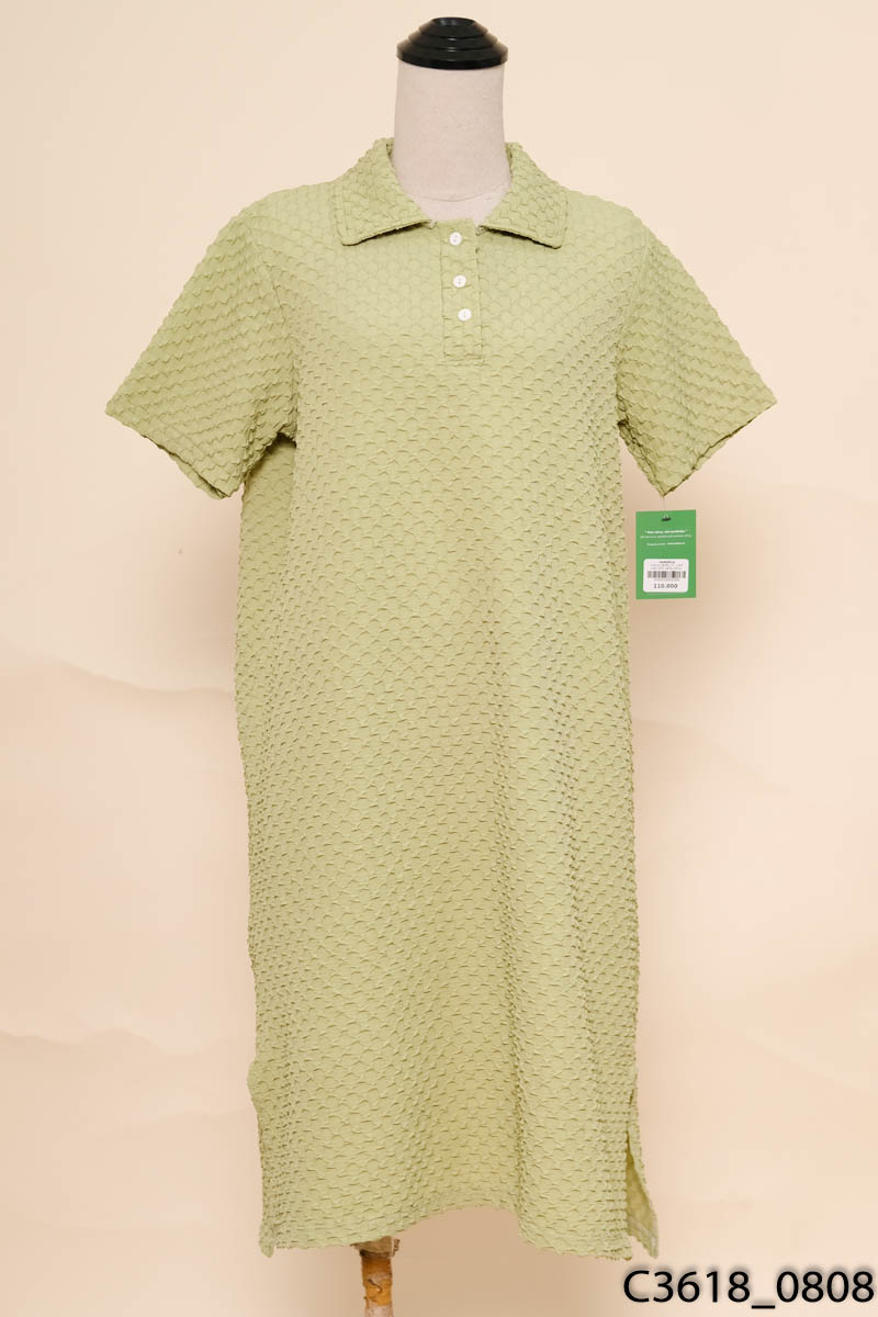 Đầm polo xanh dáng suông