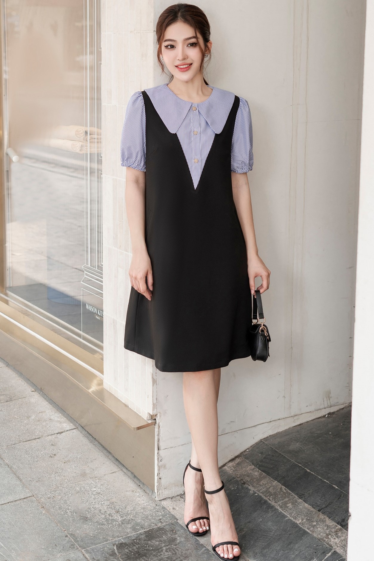MICHI DESIGN-Váy đen phối kẻ xanh trắng