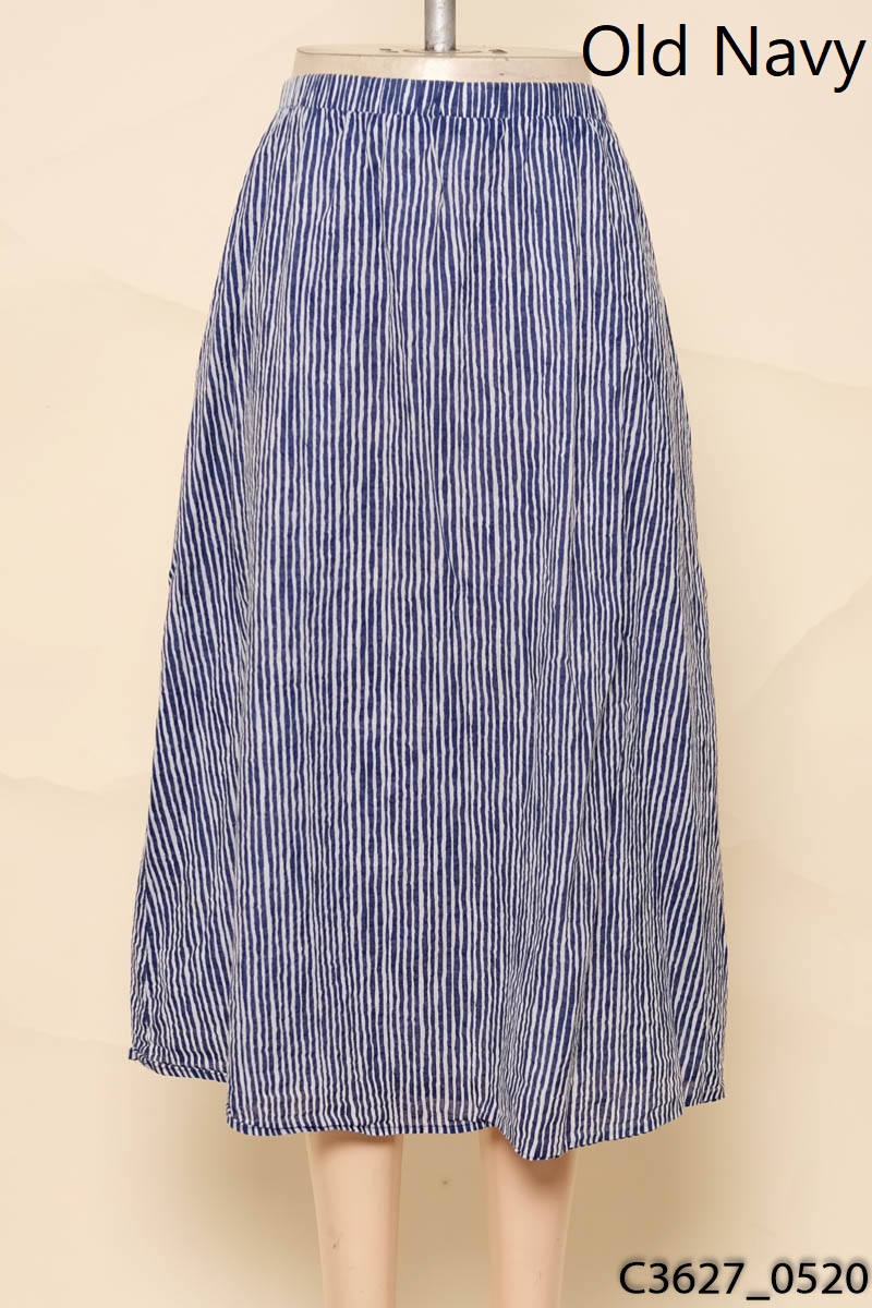 Chân váy sọc xanh trắng Old Navy