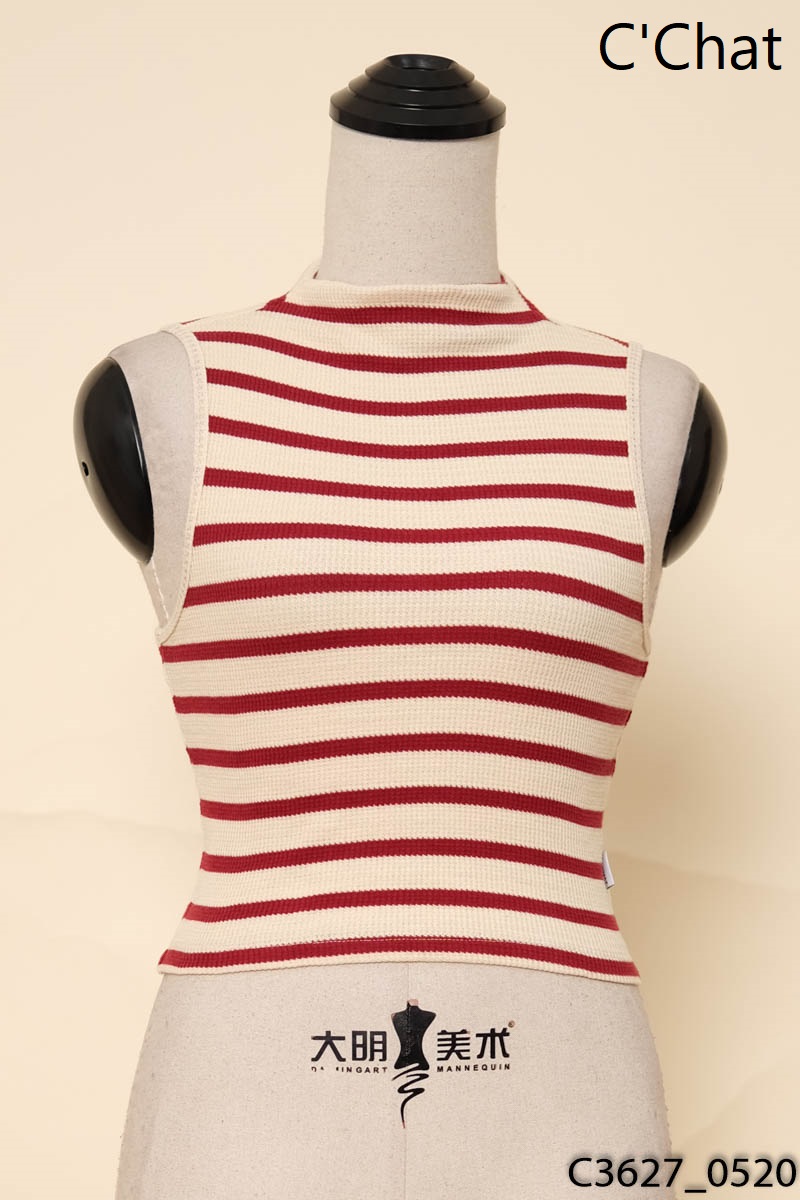 Áo tanktop kẻ đỏ kem C'Chat