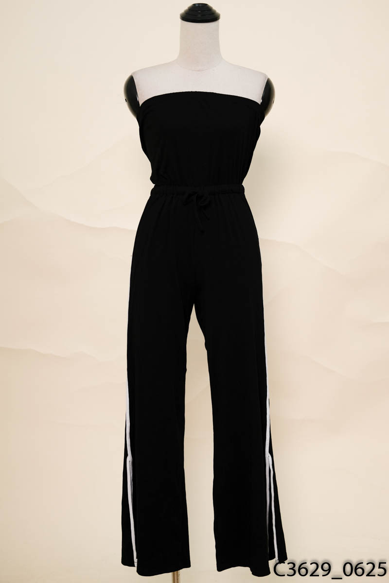 Jumpsuits quây đen