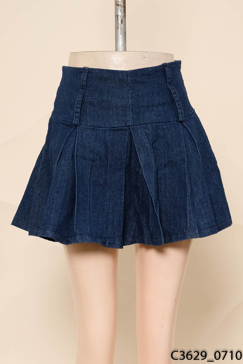 Chân váy jean xanh xếp ly