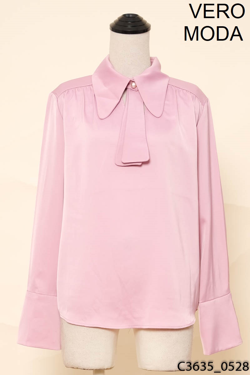 Áo hồng cổ tim VERO MODA
