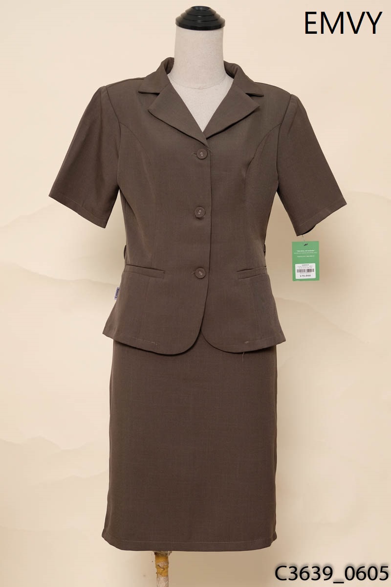 EMVY - Set áo khoác vest nâu cộc tay + chân váy