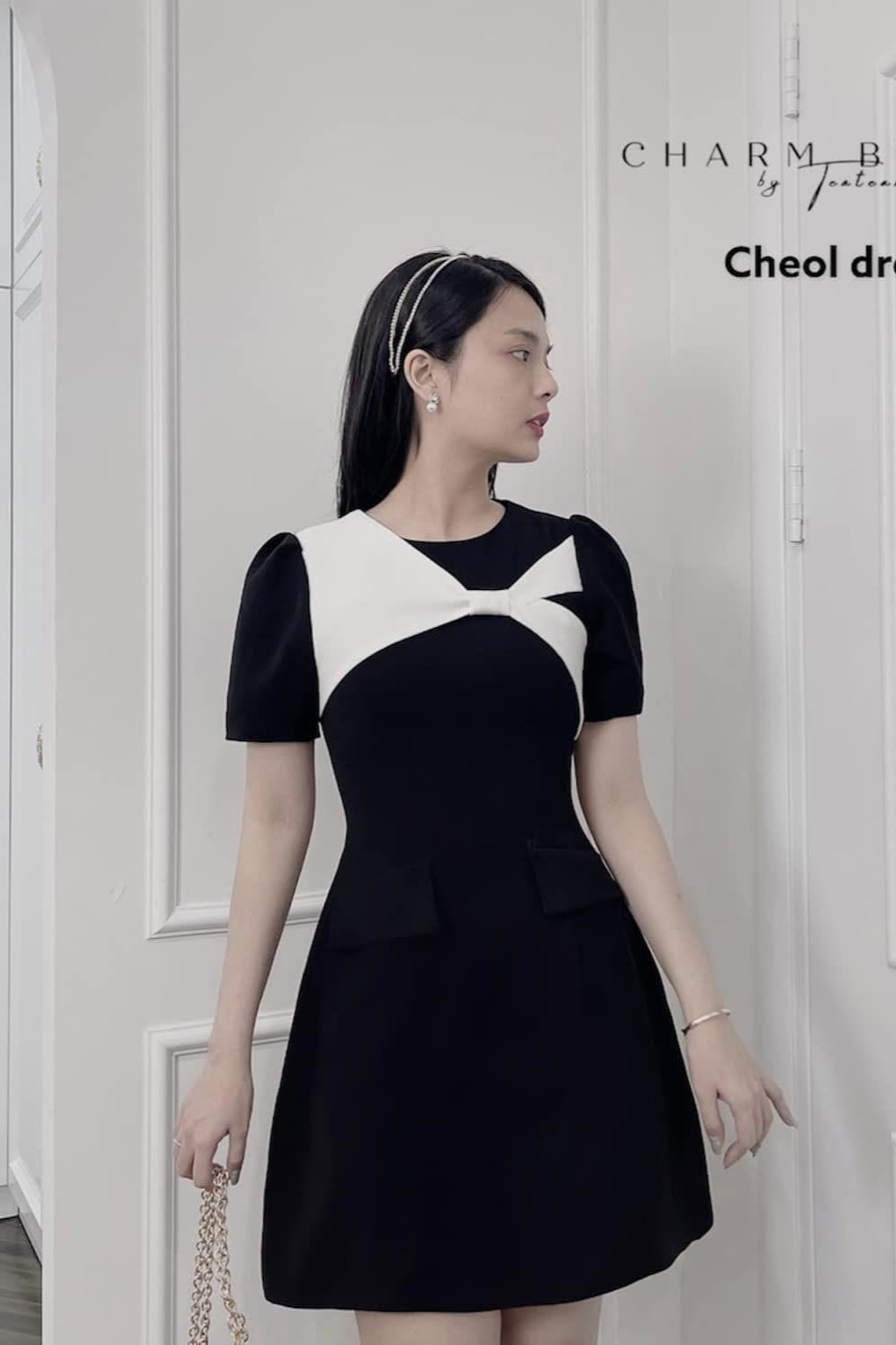 CHARME BY TEA-Đầm đen nơ trắng