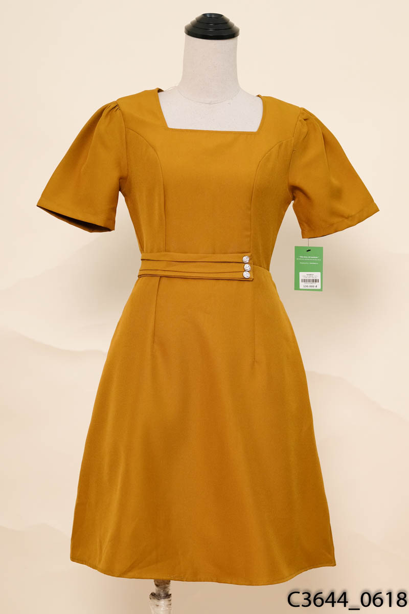 TUTU STORE- Đầm vàng rêu cúc bạc