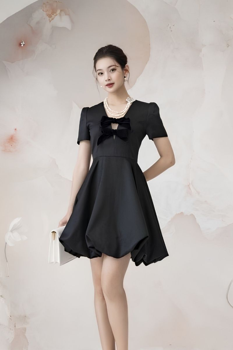 Đầm đen phối nơ dáng bí ELISE New Tags