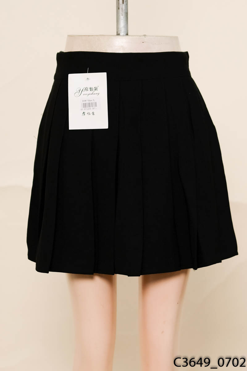 Chân váy xếp ly đen New Tags