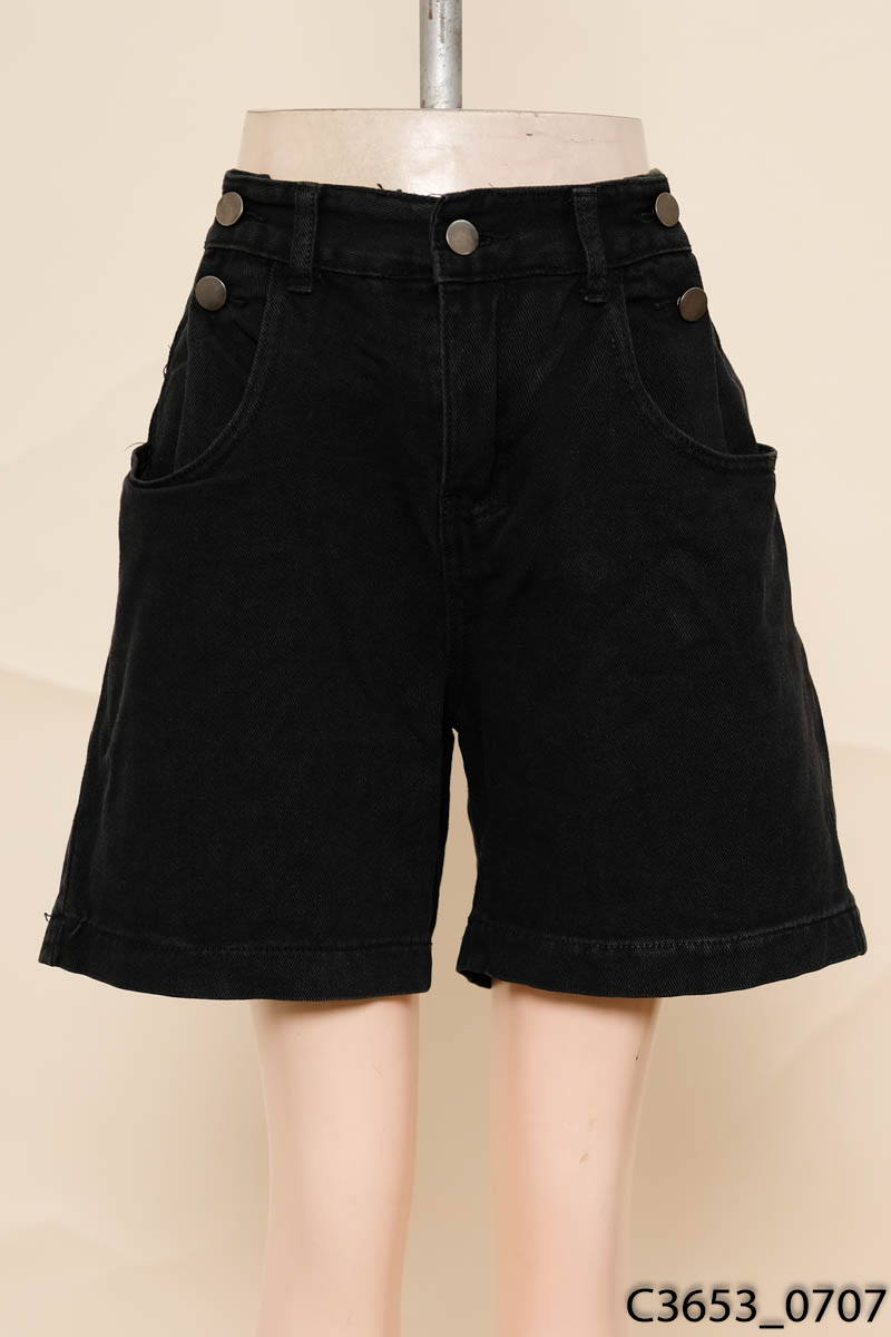 Quần shorts jean đen