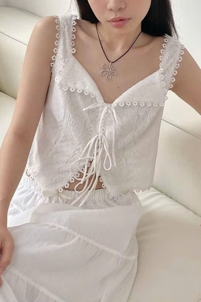 NHIÊN - Áo 2 dây trắng buộc dây