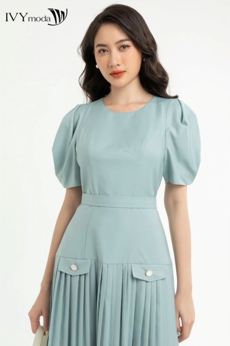 Đầm xanh xếp ly Ivy Moda