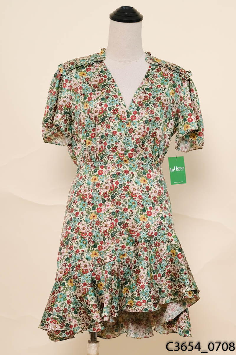 Đầm xanh hoa nhí