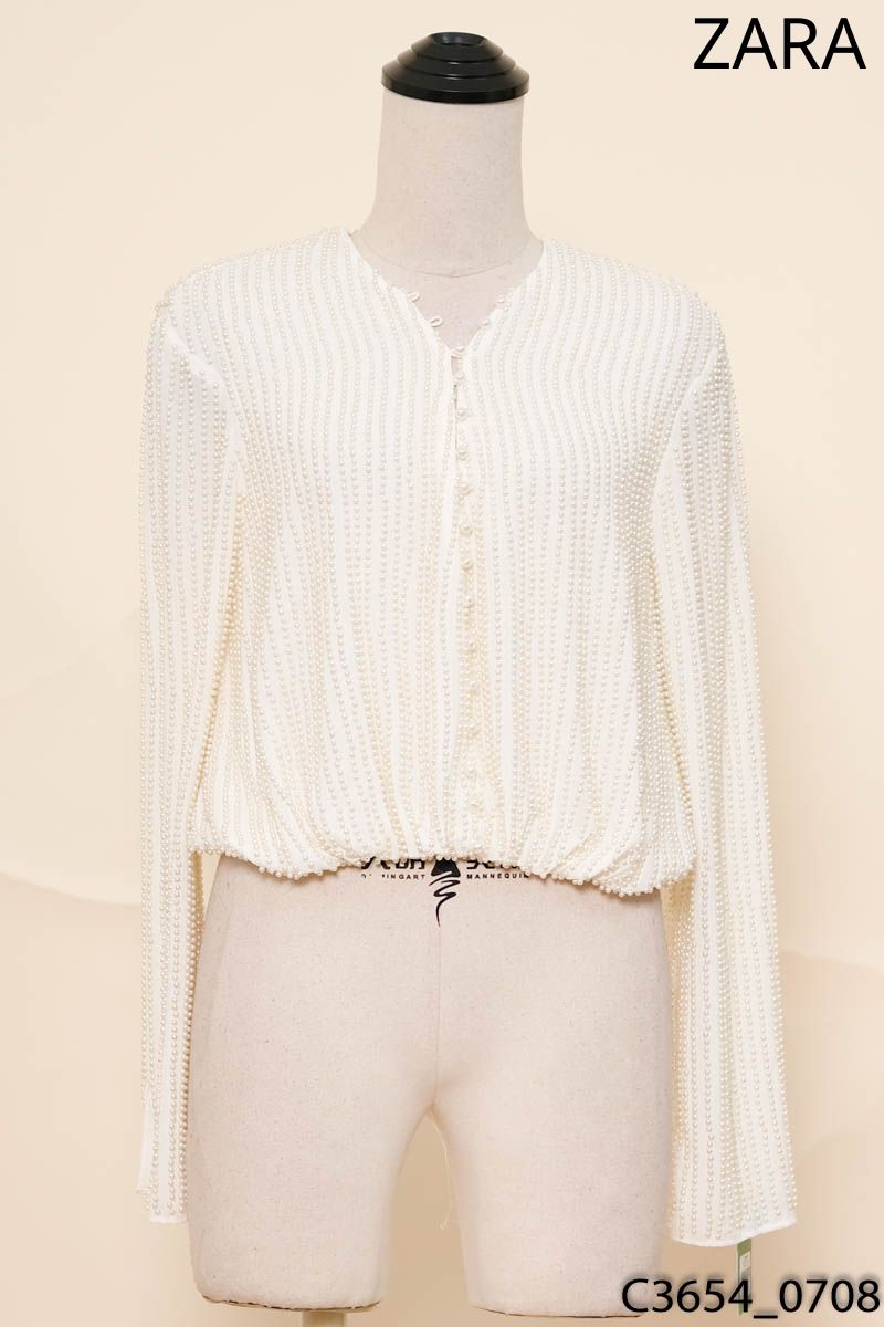 Áo trắng đính ngọc Zara