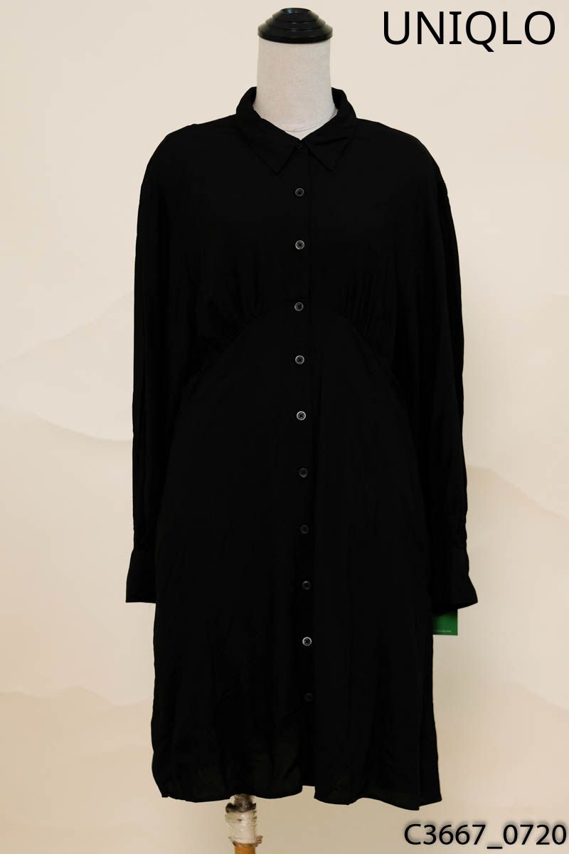 Đầm sơ mi đen suông Uniqlo