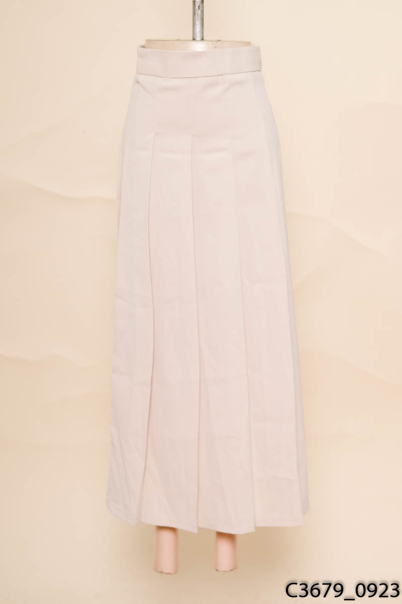 Chân váy be xếp ly New Tags
