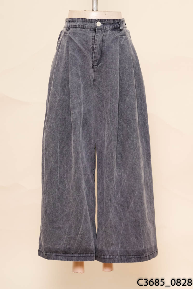 Quần jeans xám ống rộng