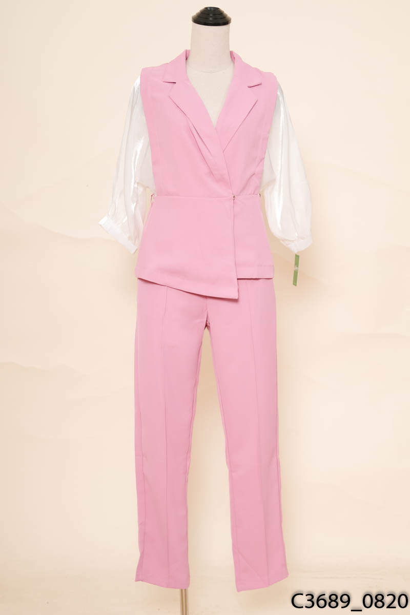 ABBY - Set áo hồng cổ vest + quần baggy hồng New Tags