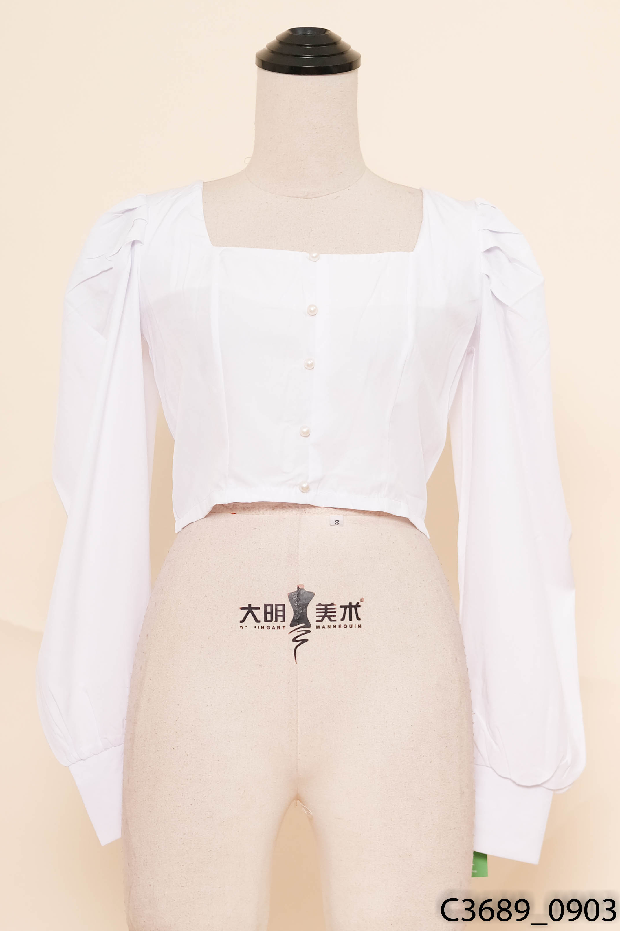 Áo trắng cổ vuồng bo chun lưng New Tags
