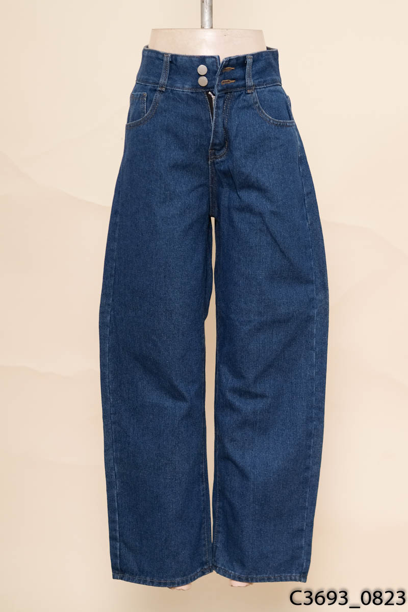 Quần jeans xanh 2 cúc New Tags