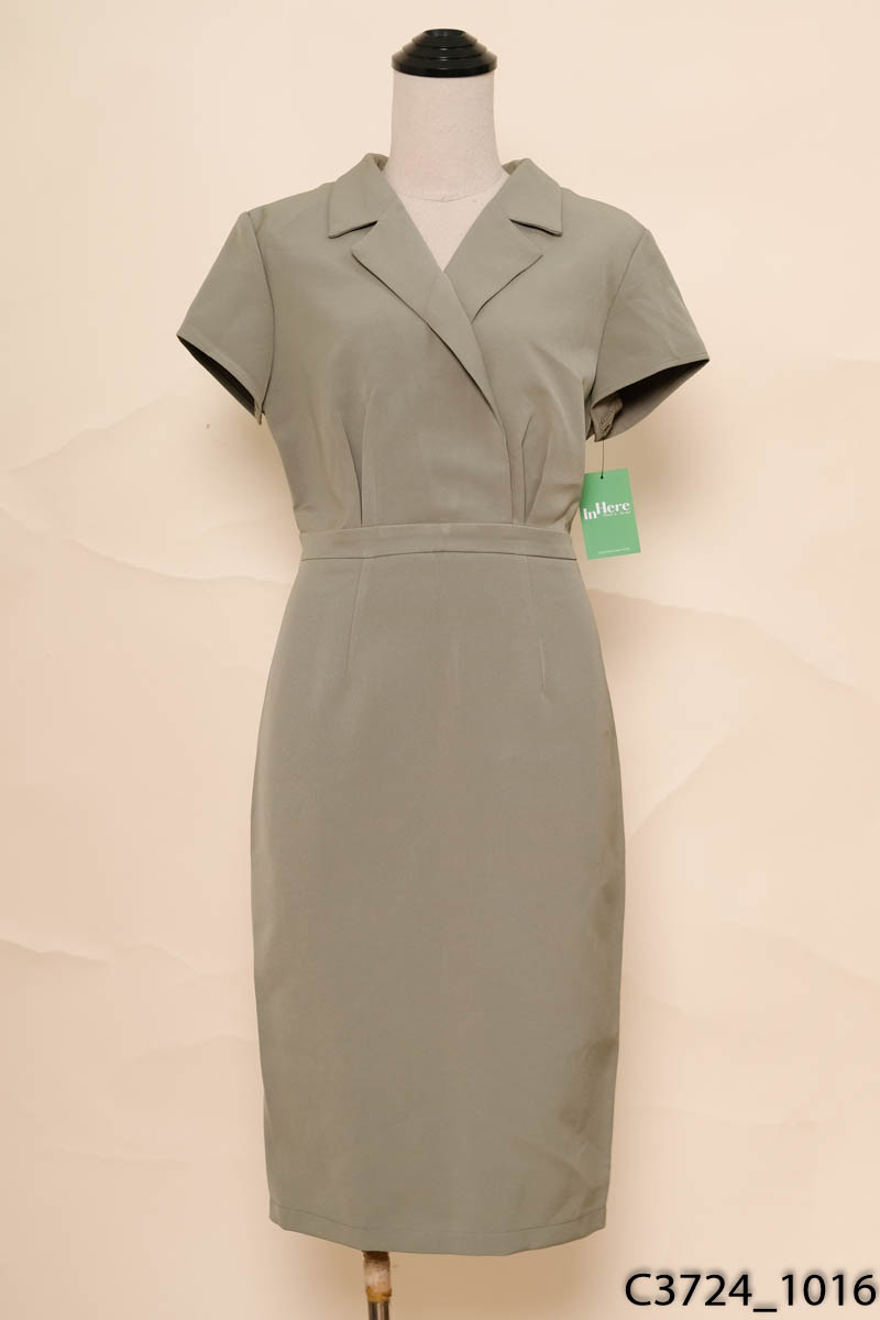 SIMPLE-Đầm xanh cổ vest New Tags