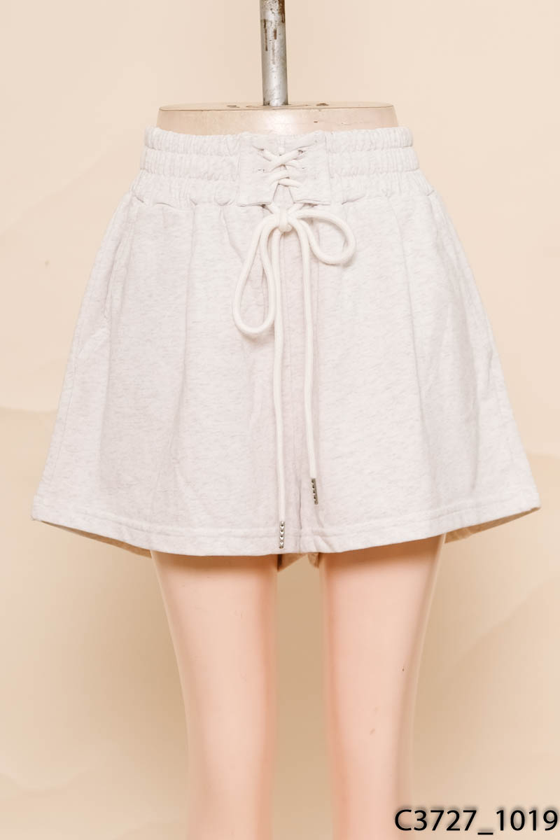 Quần shorts xám