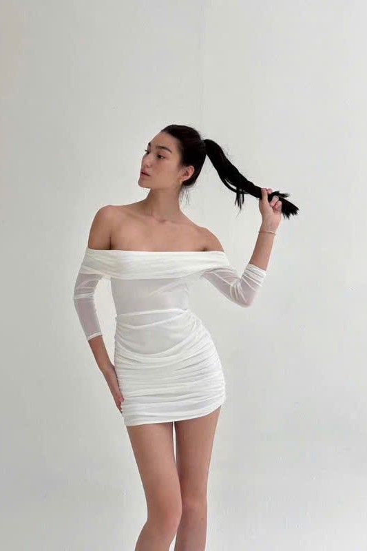 JOILE DESIGN - Đầm trễ vai trắng nhún New Tags