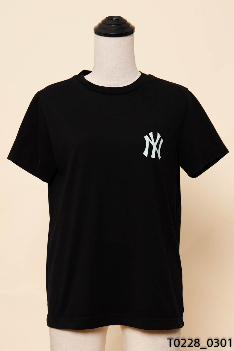 Áo thun MLB đen