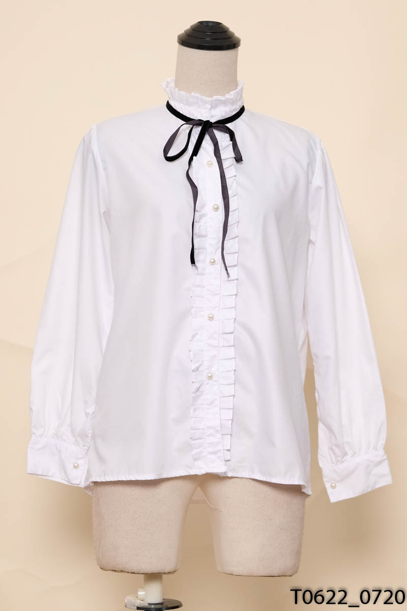 Áo sơ mi trắng cổ xếp ly