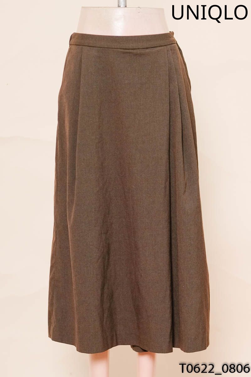 Quần culottes xanh Uniqlo
