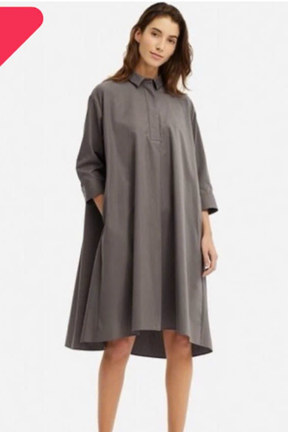 Đầm xám dáng suông Uniqlo