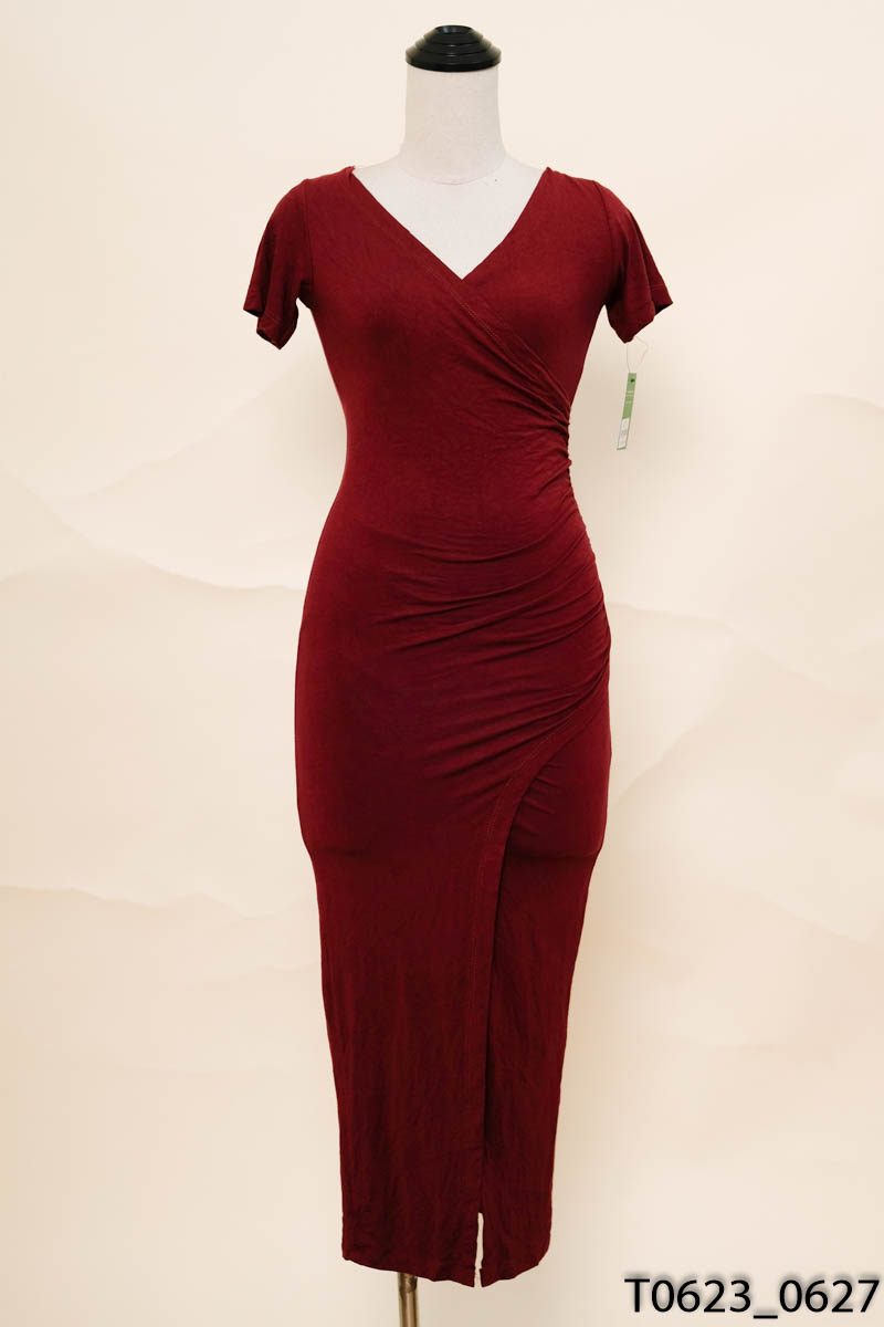Đầm body đỏ đô