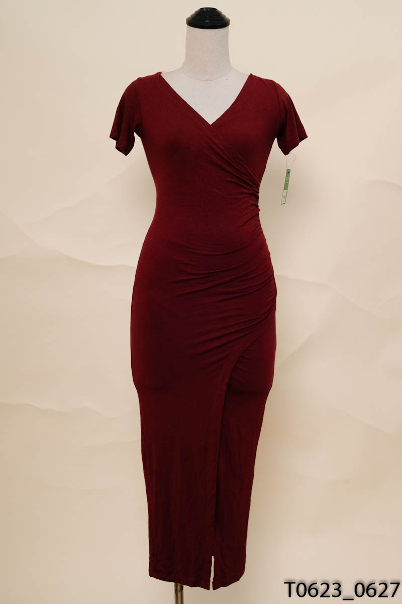 Đầm body đỏ đô