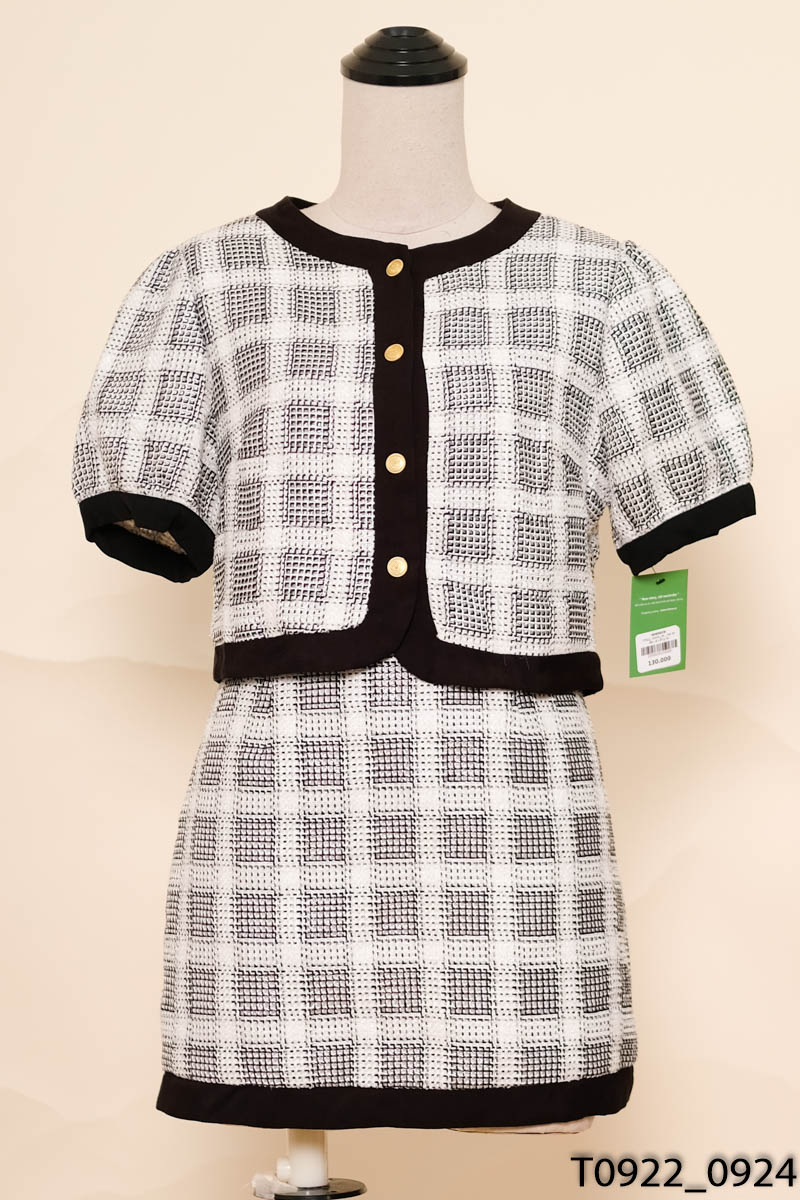 Set áo đen kẻ trắng dạ tweed + chân váy