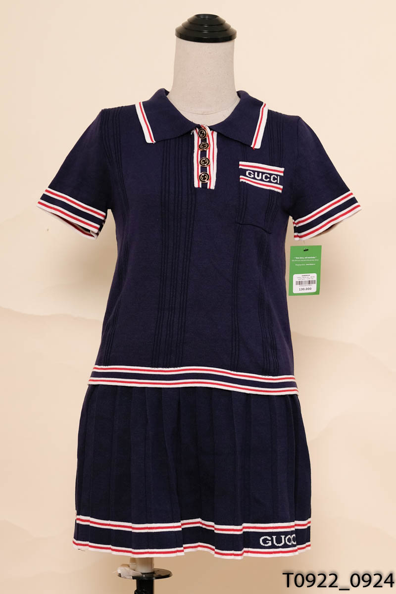 Set áo polo xanh + chân váy xanh xếp ly
