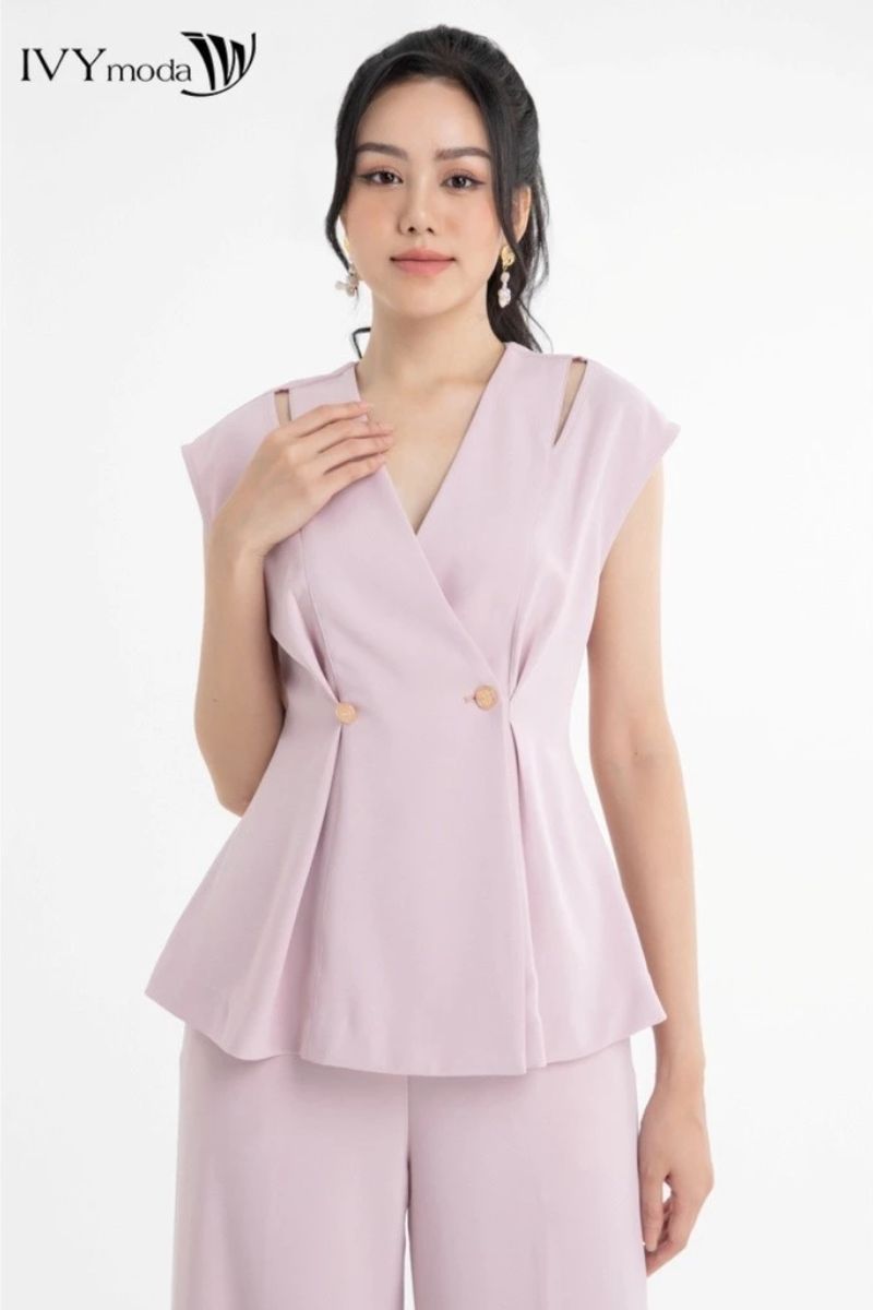 Áo tím sát nách cổ V Ivy Moda
