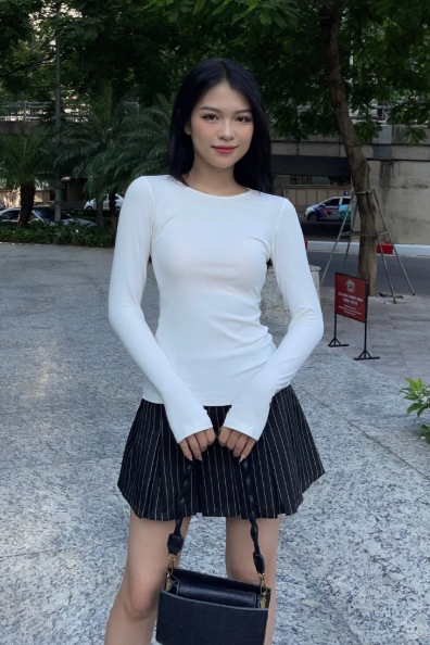 UNI BY HEART- Áo trắng dài tay