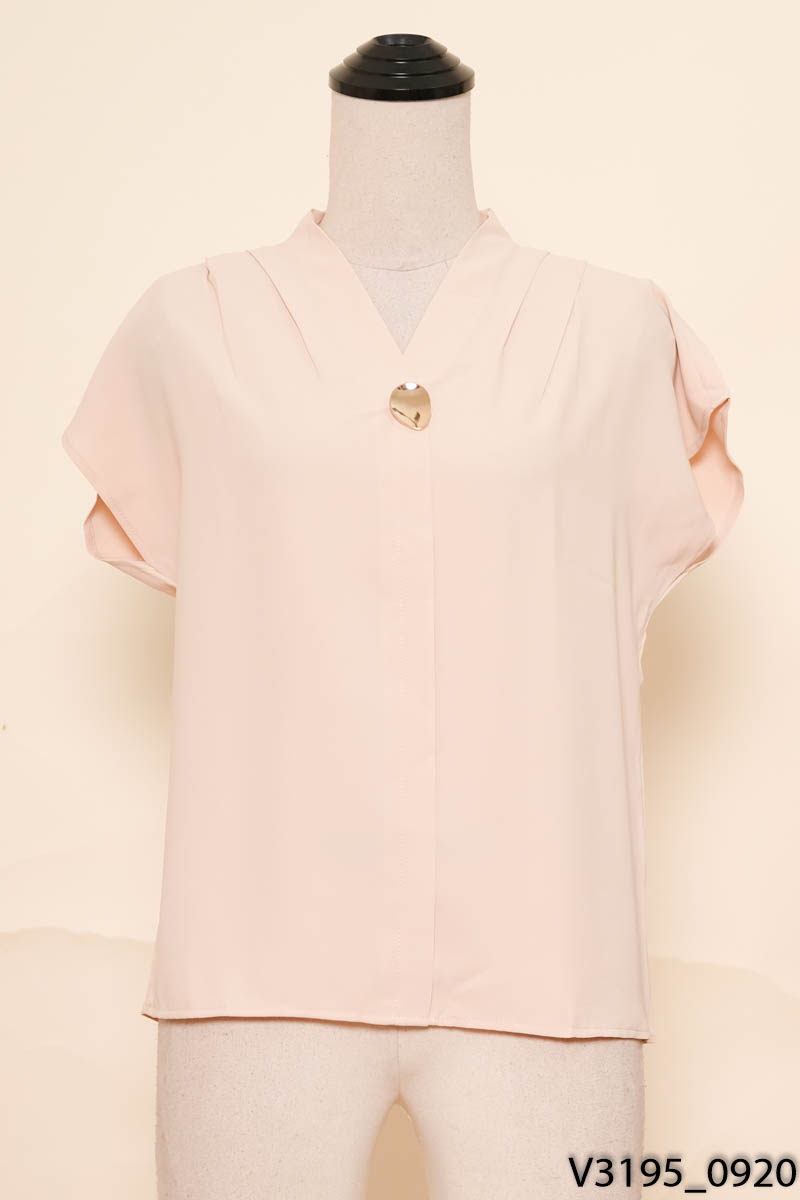 TT.DESIGN- Áo sát nách be cổ V cúc vàng New Tags