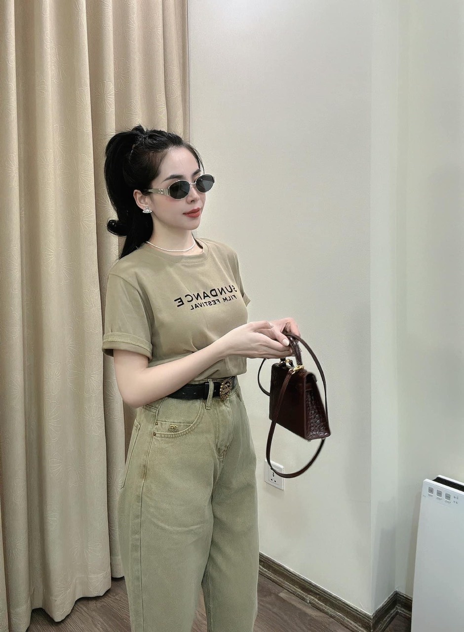 Quần Jean baggy be chữ miu miu