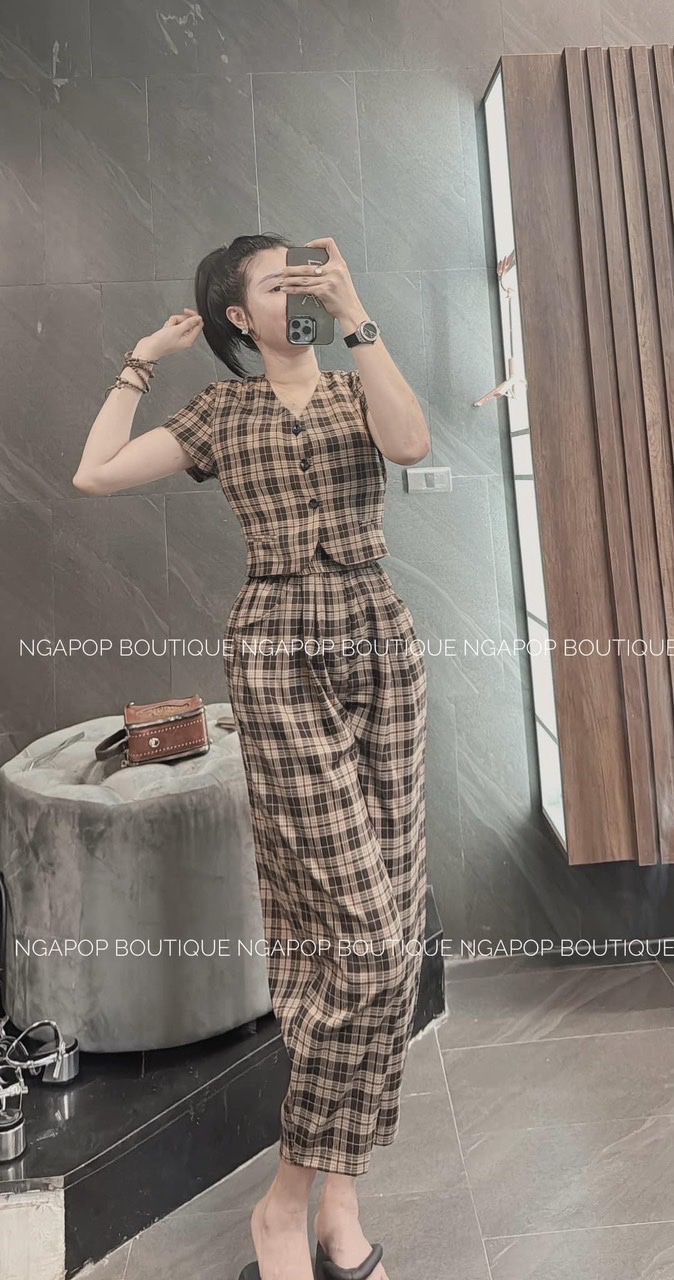 Set kẻ 2 quần baggy 2 màu