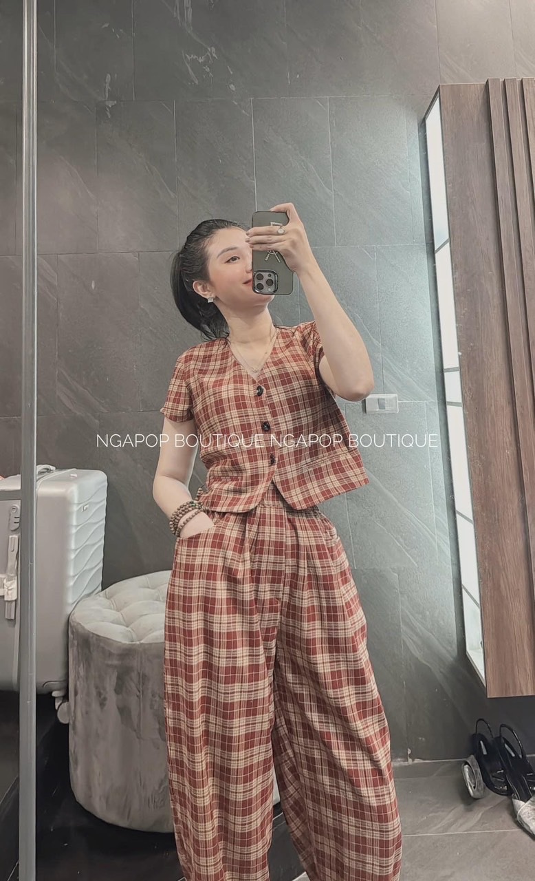 Set kẻ 2 quần baggy 2 màu