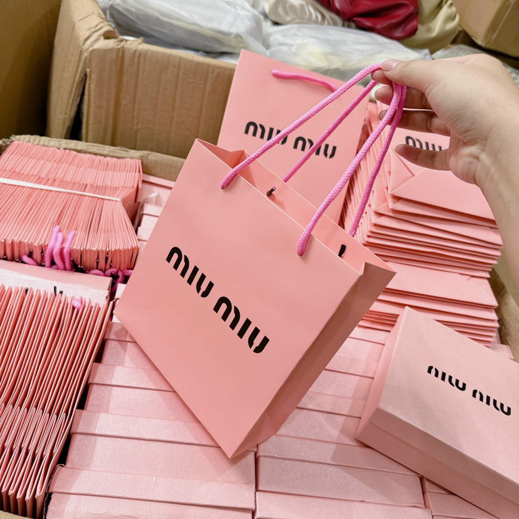 Thắt lưng miu miu full box