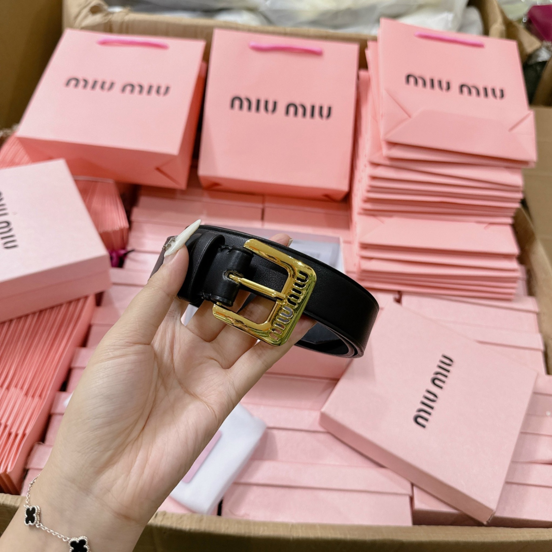 Thắt lưng miu miu full box